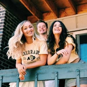 Meet your Posher, Allison